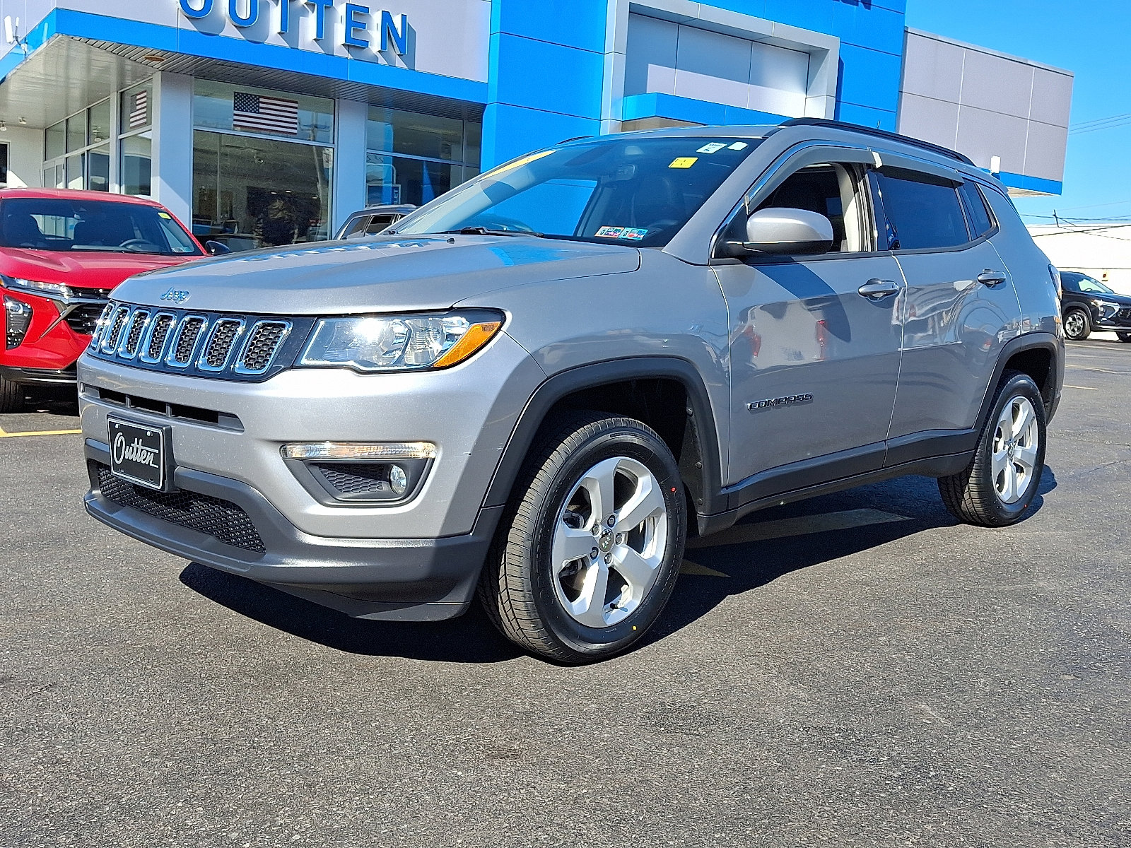 Used 2020 Jeep Compass Latitude w/ Cold Weather Group image 1