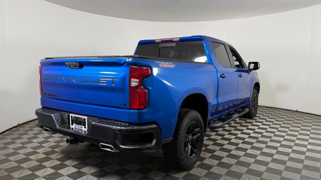 Used 2022 Chevrolet Silverado 1500 LT Trail Boss w/ LT Trail Boss Premium Package AWD/4WD image 9