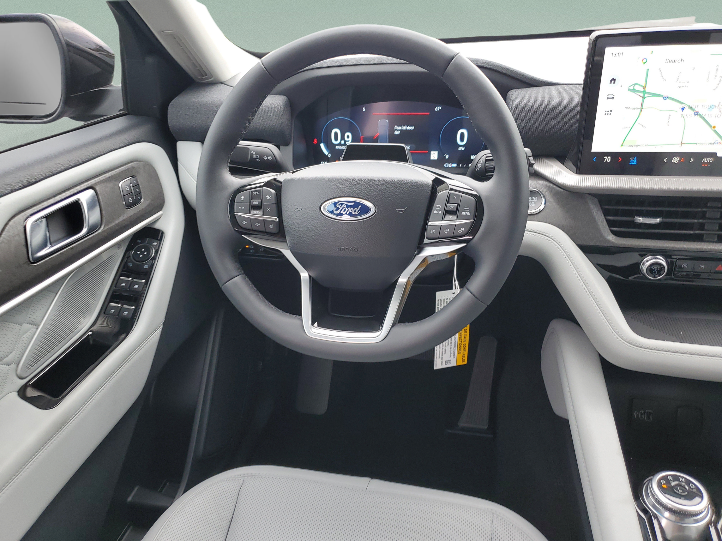 New 2026 Ford Explorer Platinum w/ LUX Leather Package AWD/4WD image 29