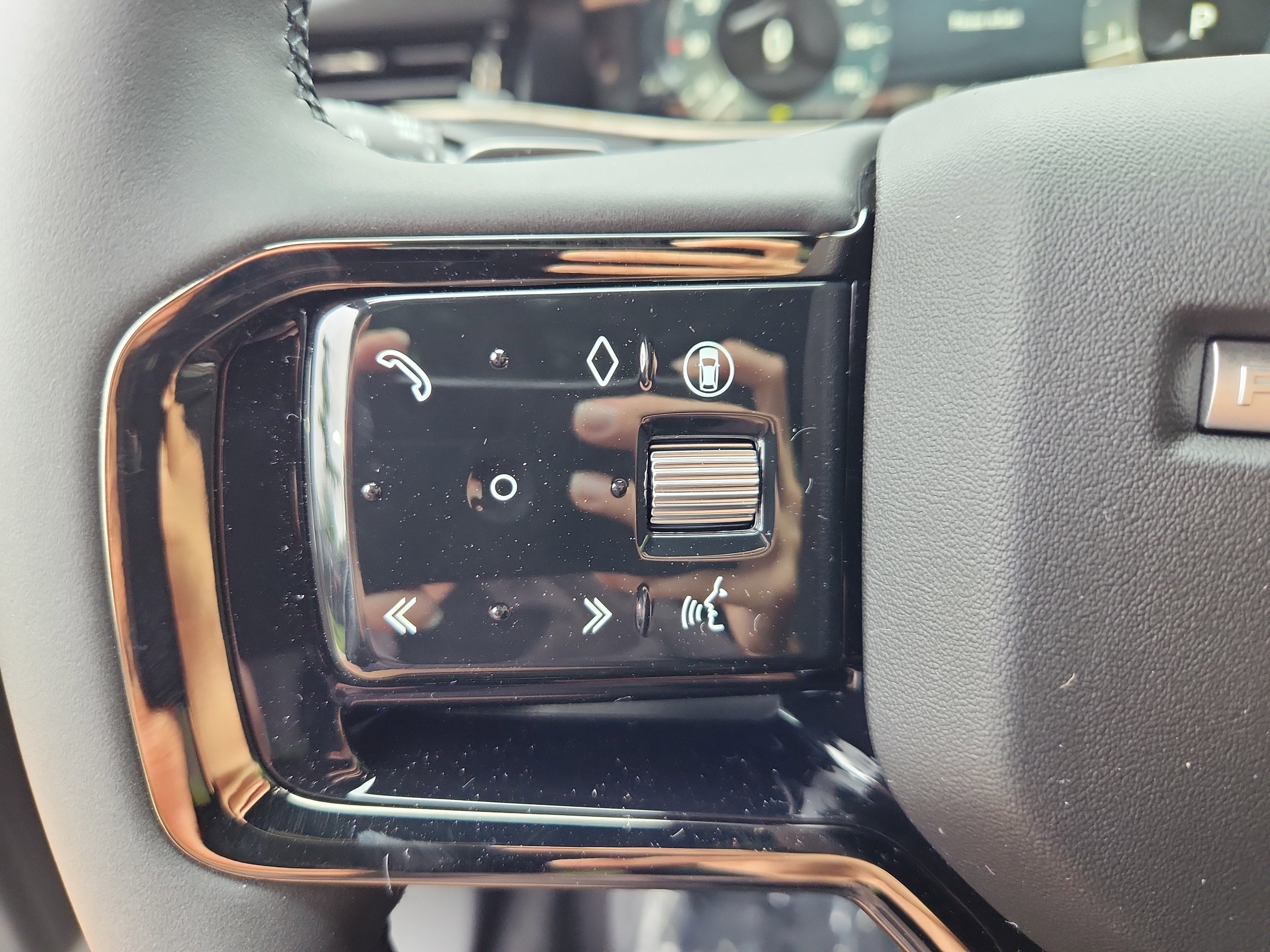 New 2026 Land Rover Range Rover Evoque S image 19