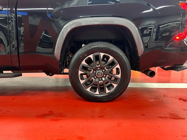 Used 2023 Toyota Tundra Limited AWD/4WD image 29