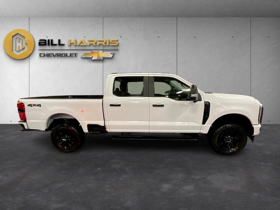 Used 2024 Ford F250 XL w/ STX Appearance Package image 10