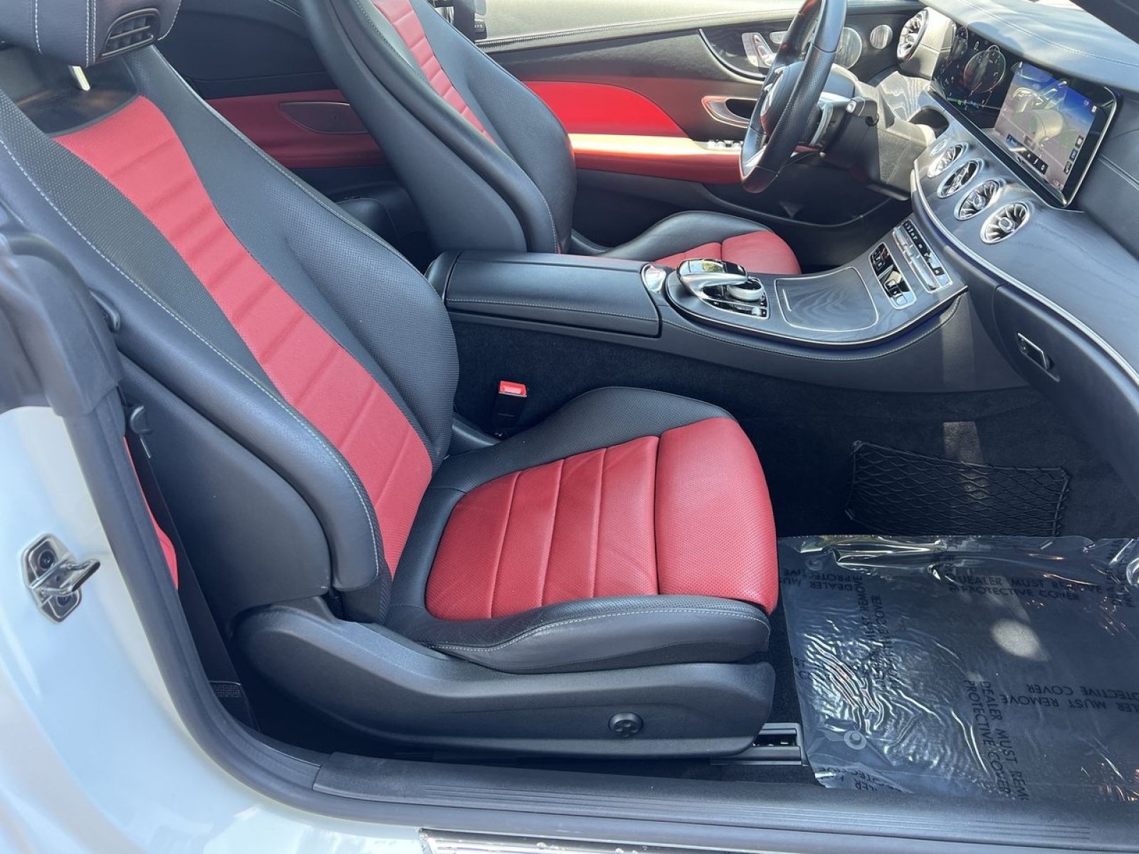 Used 2021 Mercedes-Benz E 450 Cabriolet image 30