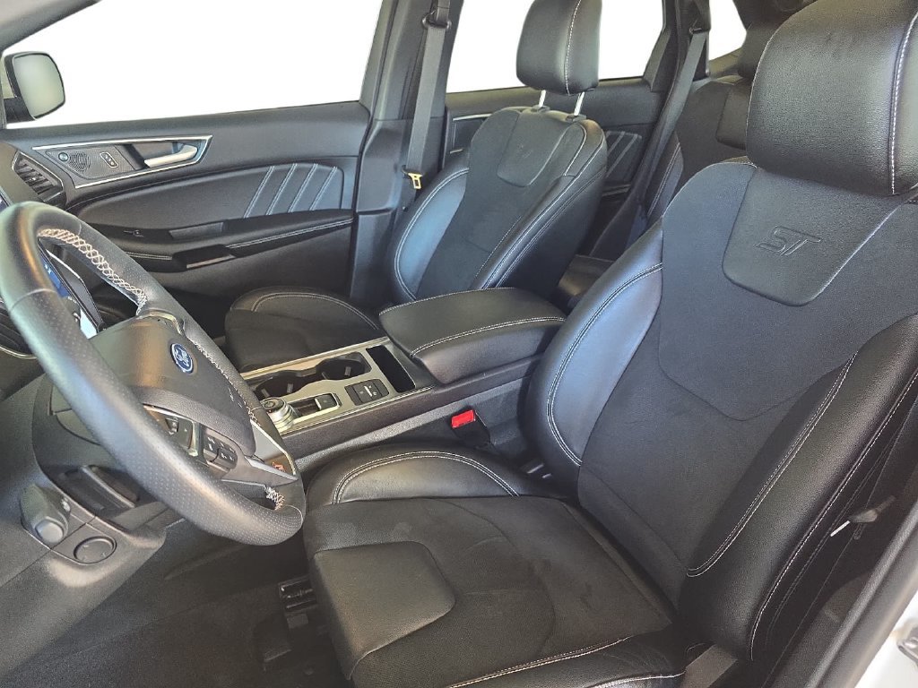 Used 2024 Ford Edge ST w/ Equipment Group 401A AWD/4WD image 13