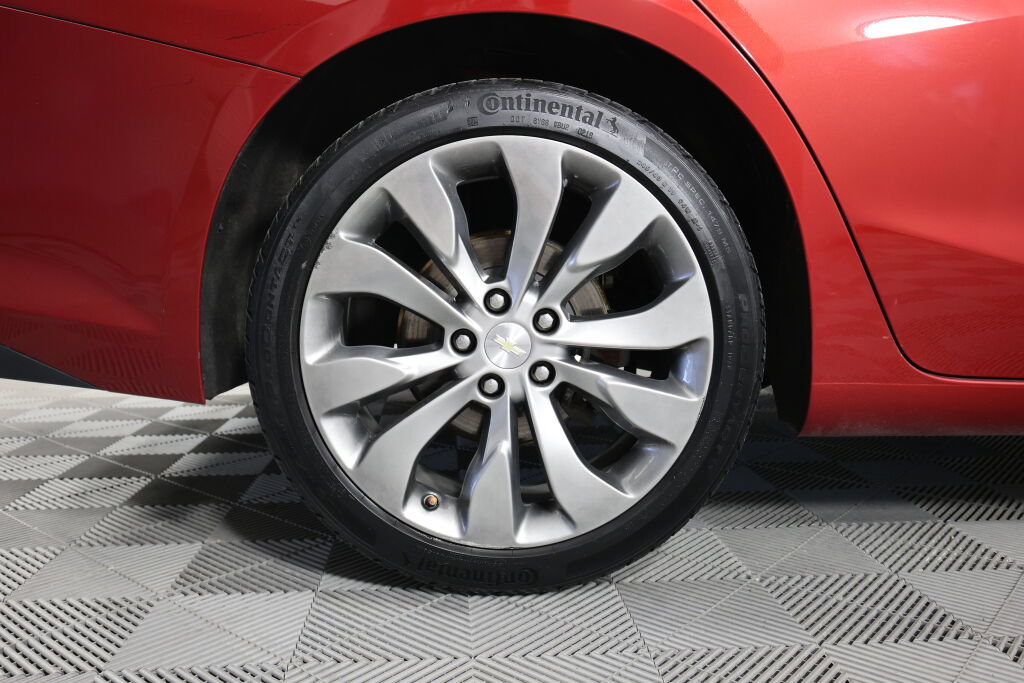 Used 2016 Chevrolet Malibu Premier FWD image 7