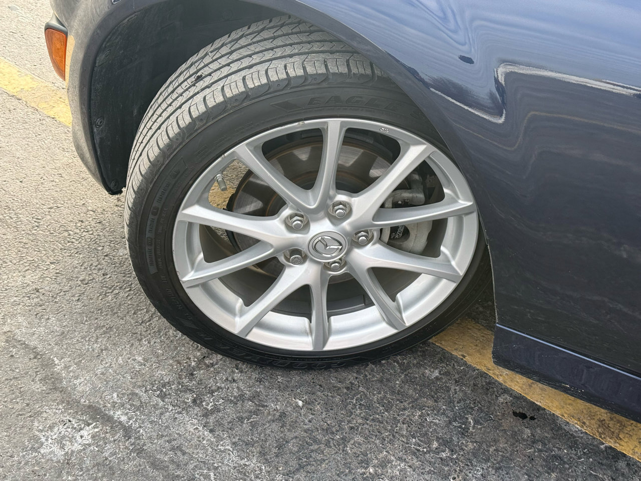 Used 2012 MAZDA MX-5 Miata Grand Touring image 11