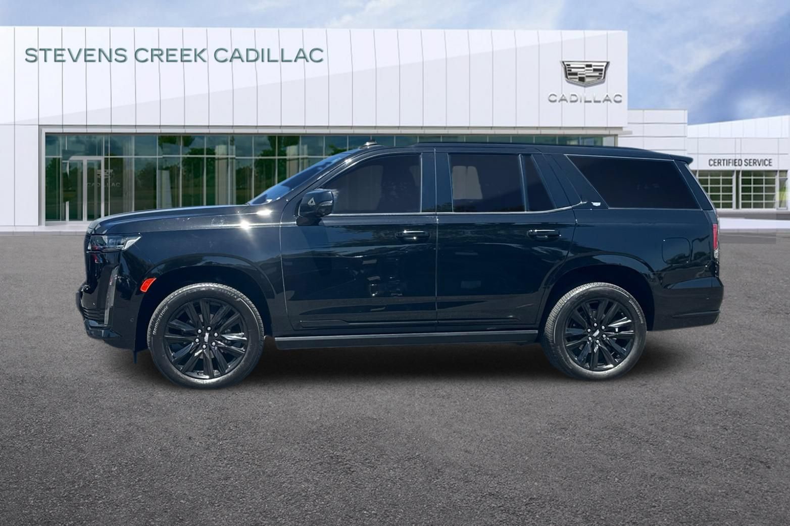 Used 2021 Cadillac Escalade Sport Platinum AWD/4WD image 6