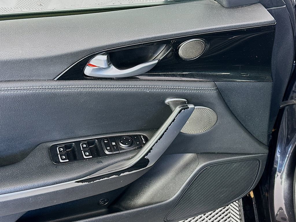 Used 2020 Kia Stinger GT-Line w/ Sun & Sound Package image 18