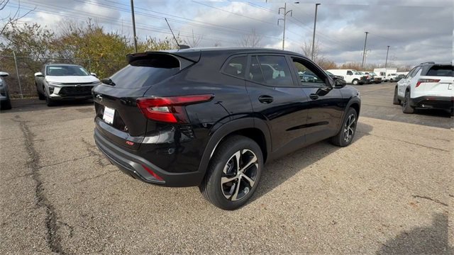 New 2026 Chevrolet Trax RS image 8