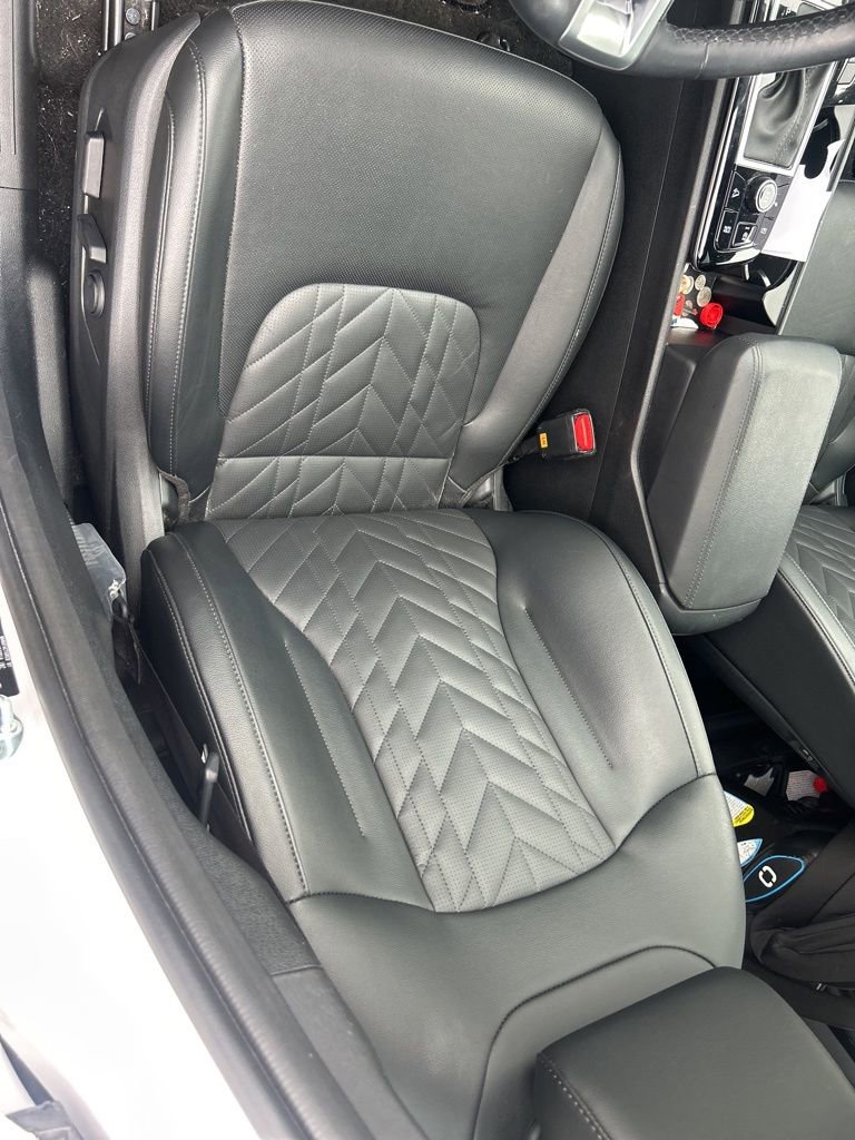 Certified 2024 Kia Sportage X-Line w/ X-Line Premium Package image 9