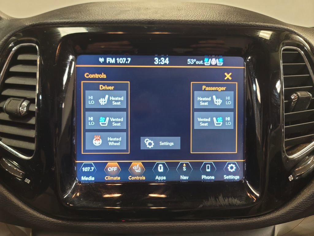 Used 2021 Jeep Compass Limited w/ Elite Interior Group image 17