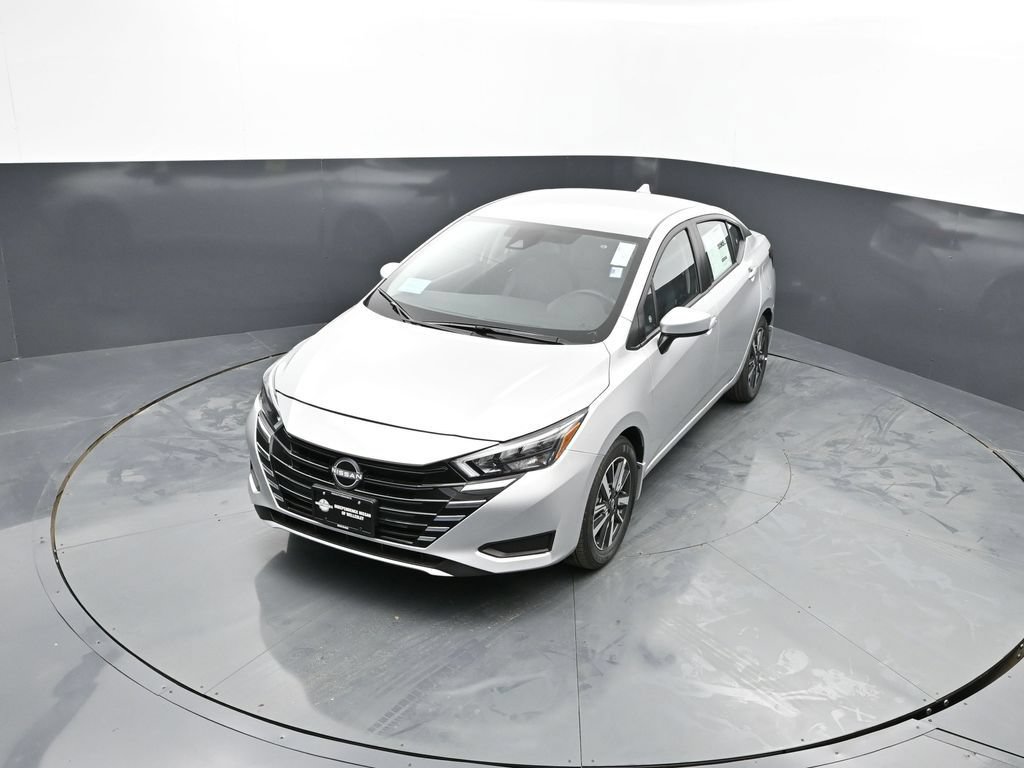 New 2025 Nissan Versa SV w/ Trunk Package FWD image 1