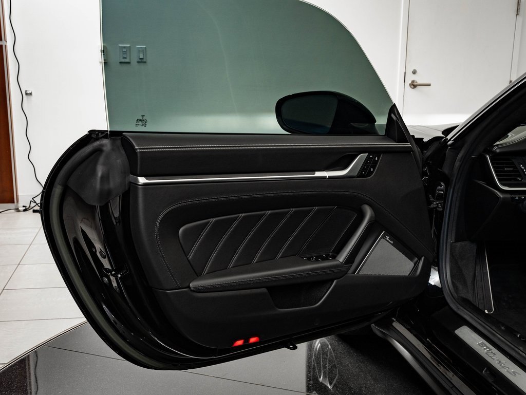 Used 2015 Porsche 911 Carrera image 33