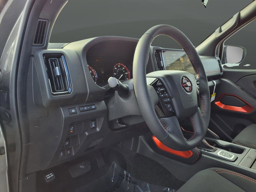 New 2026 Nissan Frontier PRO-4X w/ Pro-4x Convenience Package image 13