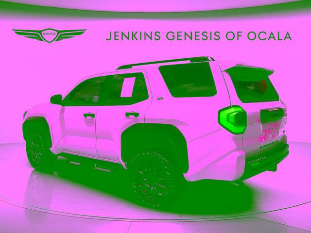 Used 2025 Toyota 4Runner SR5 AWD/4WD image 5