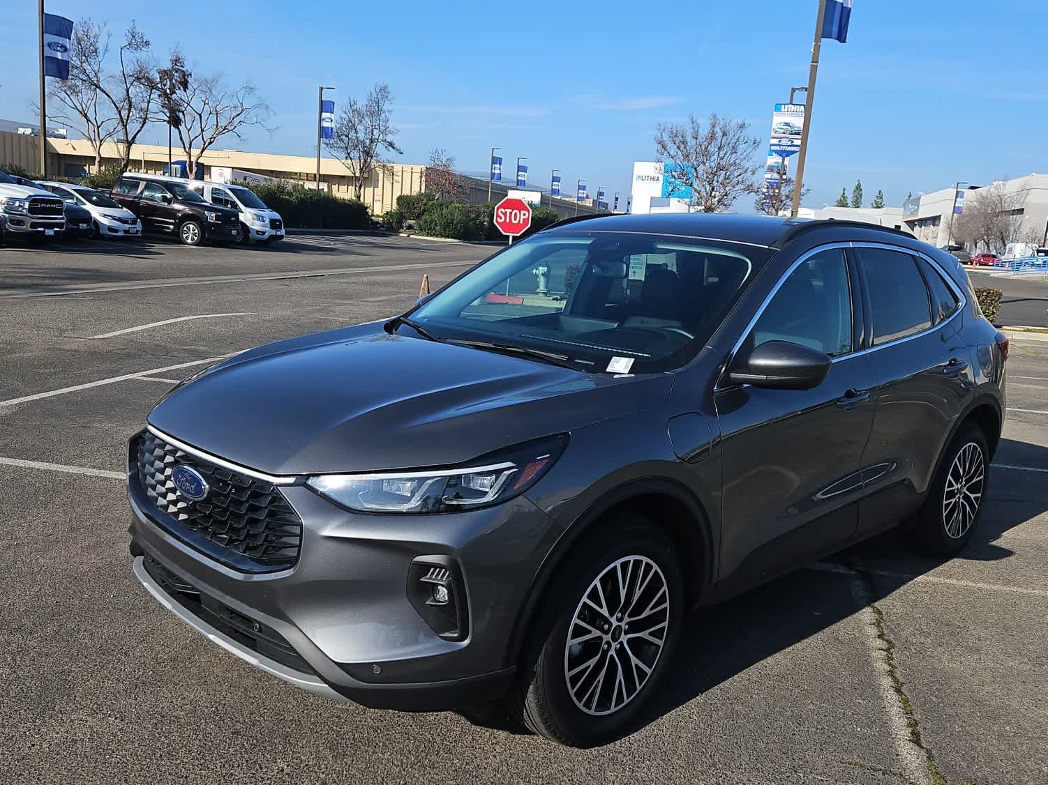 Used 2025 Ford Escape SE w/ PHEV Premium Package