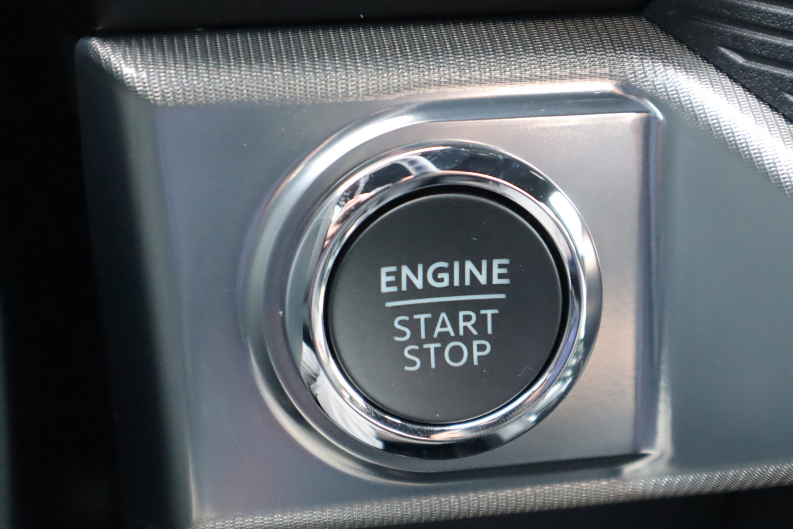 New 2025 Ford F150 Lariat w/ Equipment Group 502A High image 22