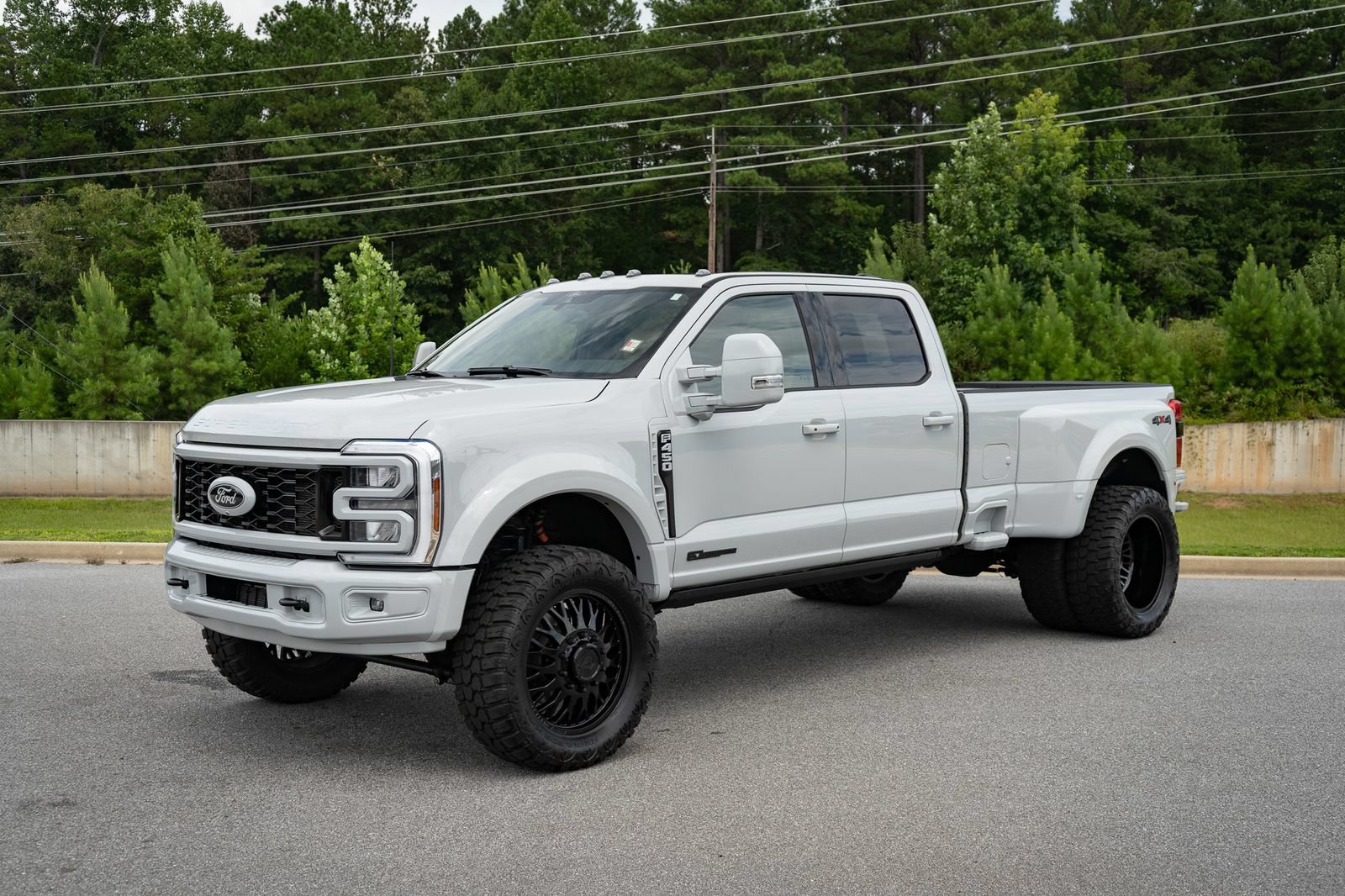 Used 2026 Ford F450 Lariat AWD/4WD image 10