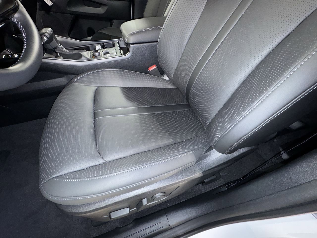 New 2026 Kia Sorento S image 16