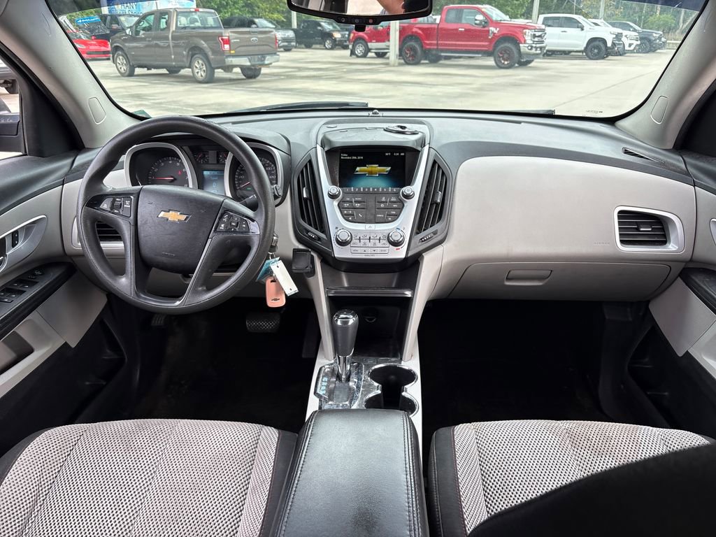 Used 2017 Chevrolet Equinox LS FWD image 8