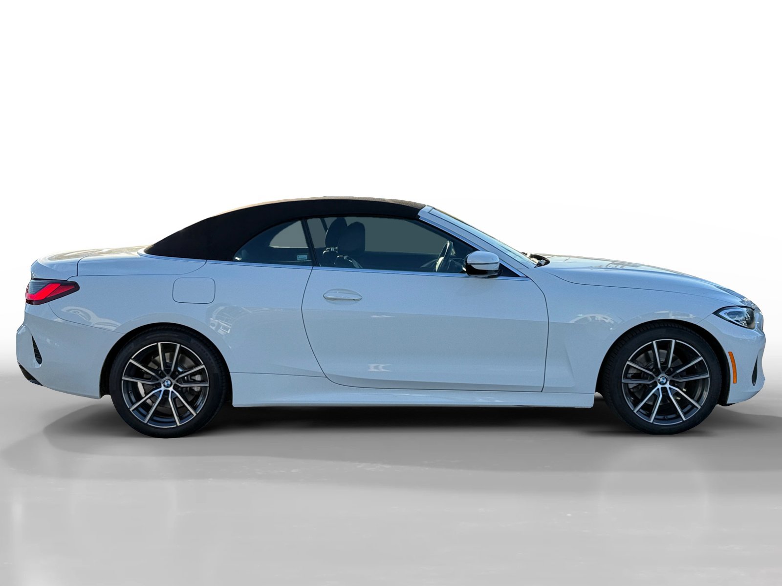 Used 2024 BMW 430i Convertible image 6