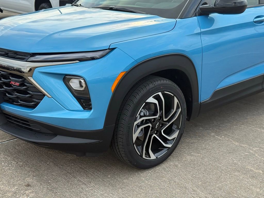New 2026 Chevrolet TrailBlazer RS w/ Convenience Package FWD image 2