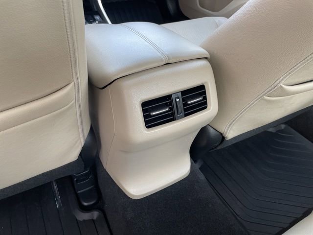 Used 2017 Honda Accord Touring image 12