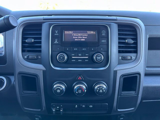 Used 2018 RAM 3500 Tradesman w/ Chrome Appearance Group AWD/4WD image 16