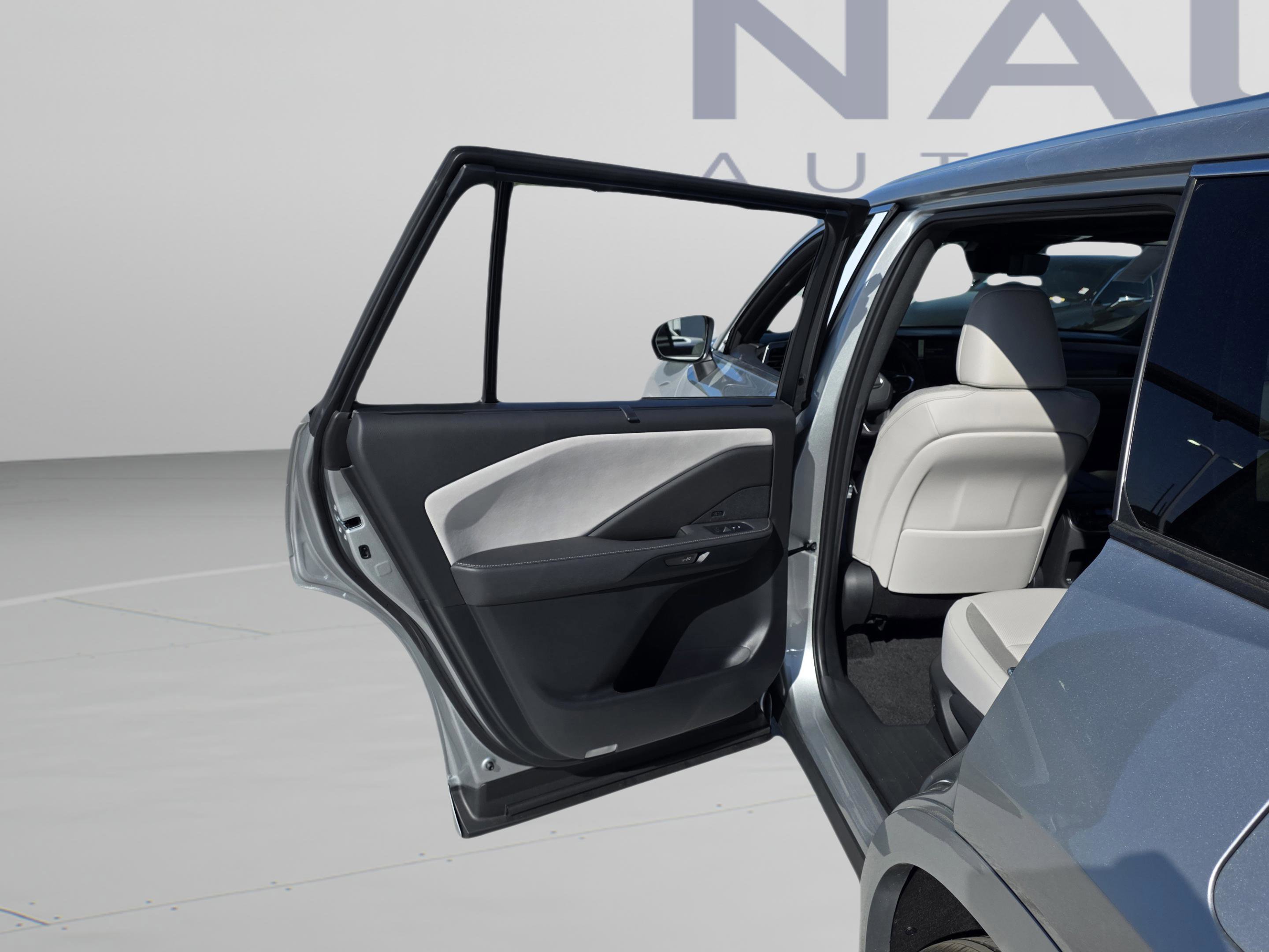New 2026 Lexus TX 350 AWD image 32