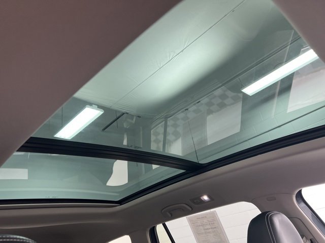 Used 2022 Volkswagen Atlas SEL image 27