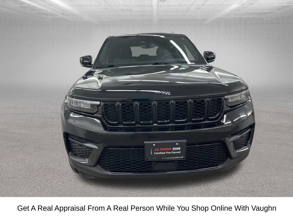 Used 2023 Jeep Grand Cherokee Altitude AWD/4WD image 5