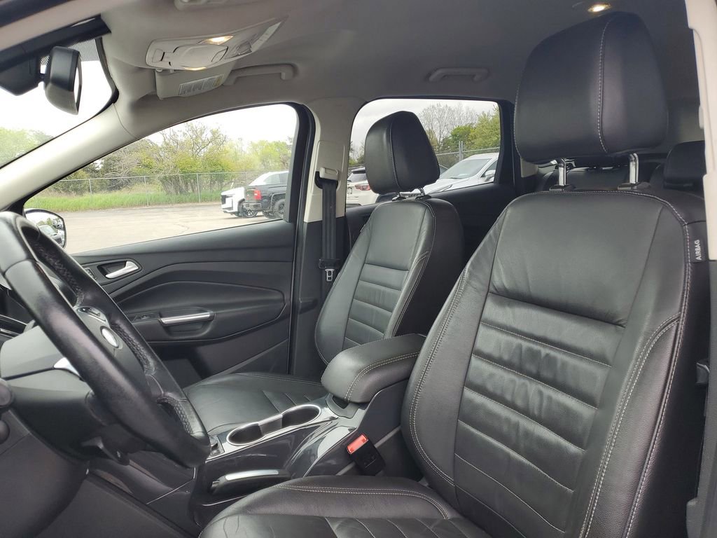 Used 2015 Ford Escape Titanium AWD/4WD image 5