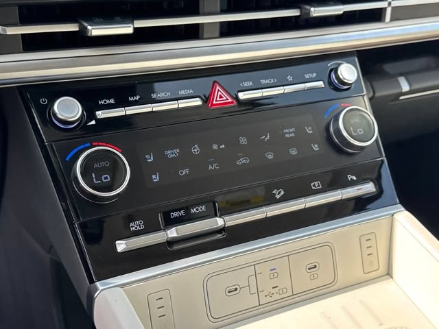New 2026 Hyundai Santa Fe Calligraphy FWD image 22