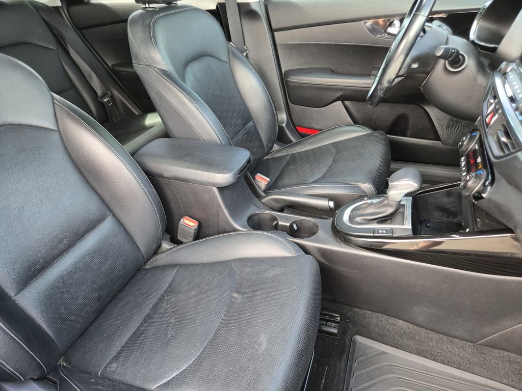 Used 2021 Kia Forte EX FWD image 9