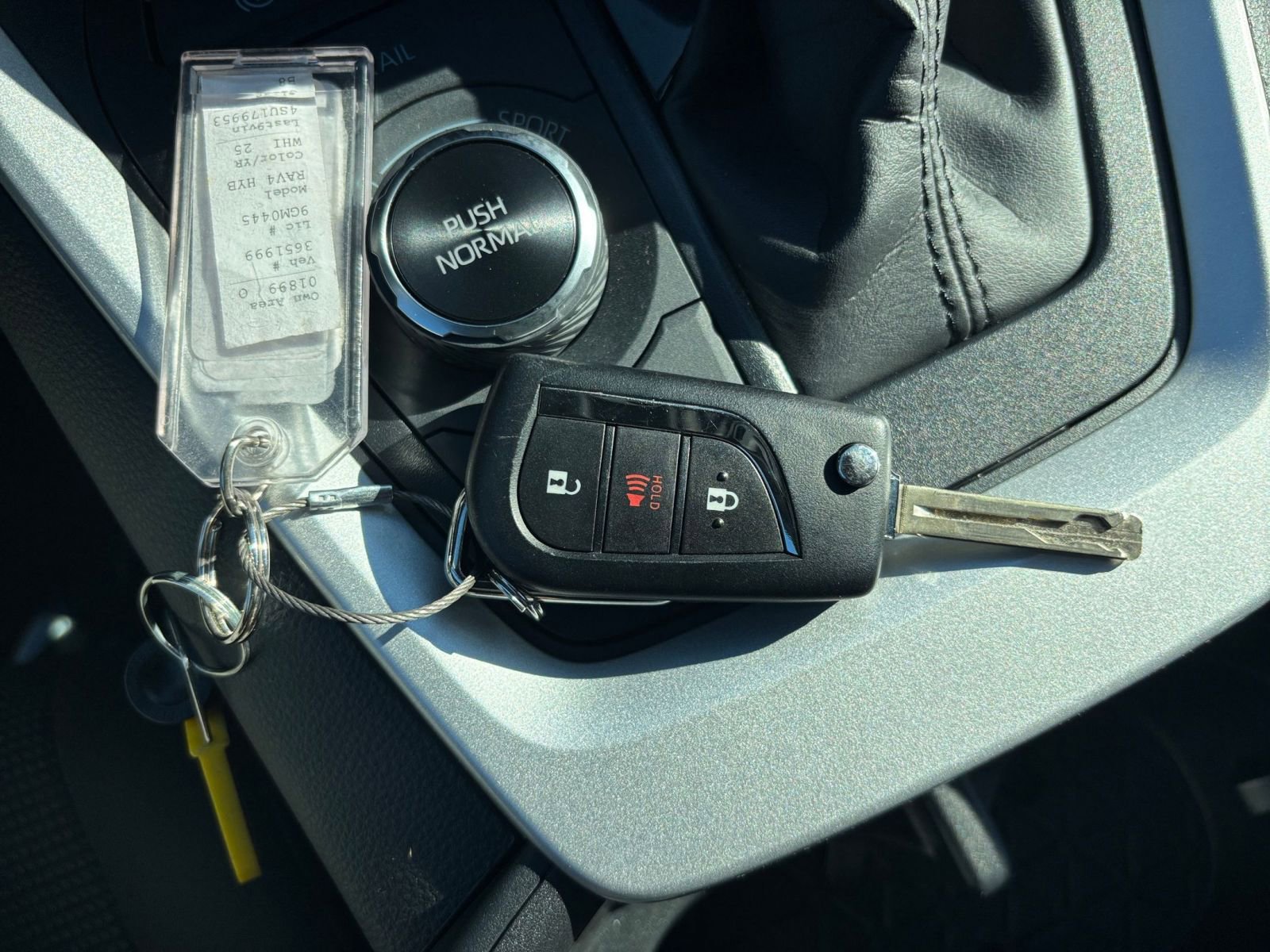 Used 2025 Toyota RAV4 LE image 22