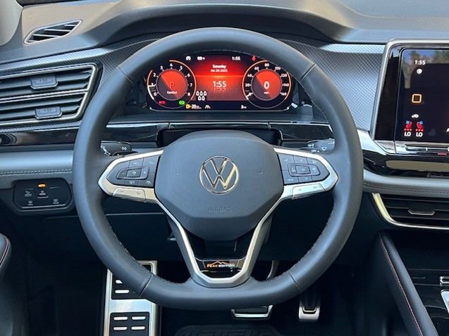 New 2026 Volkswagen Atlas Peak Edition image 26