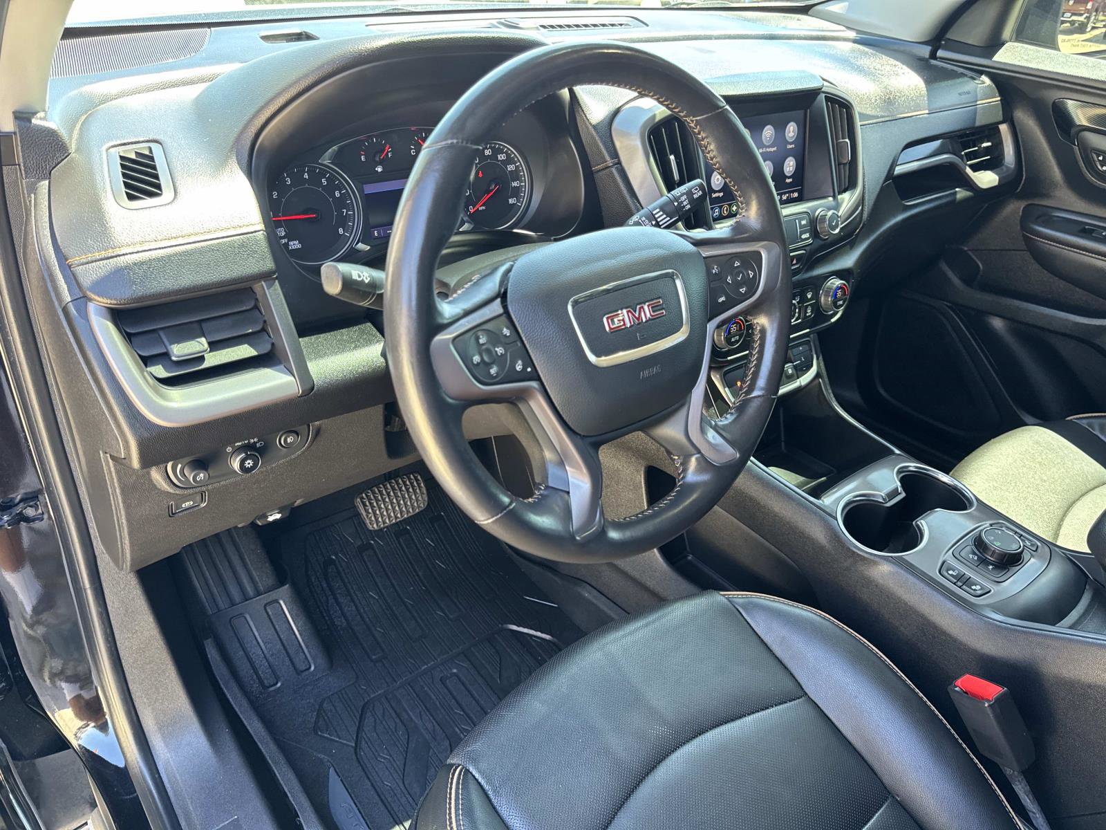 Used 2022 GMC Terrain AT4 w/ LPO, Floor Liner Package image 18