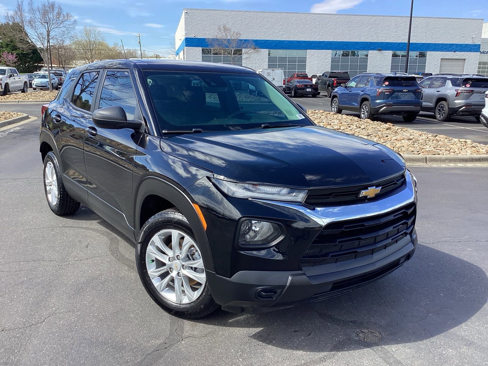 Used 2023 Chevrolet TrailBlazer LS image 7