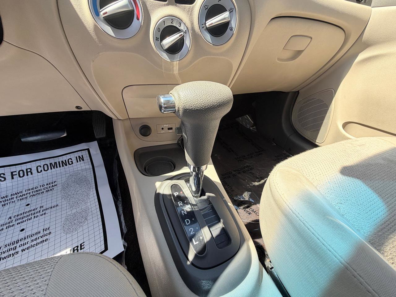 Used 2011 Hyundai Accent GLS image 13