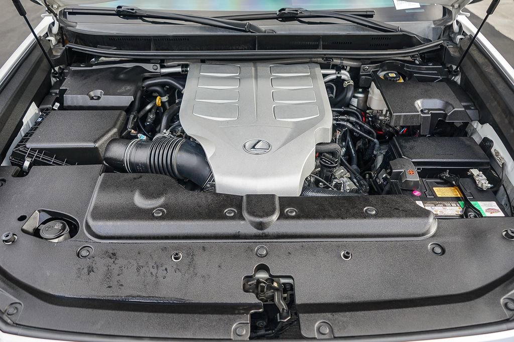 Used 2023 Lexus GX 460 Luxury w/ Sport Design Package image 30