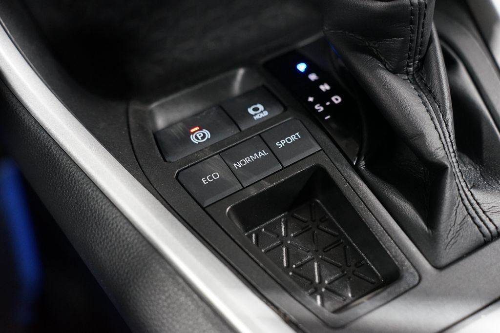 Certified 2023 Toyota RAV4 XLE w/ Convenience Package FWD image 22