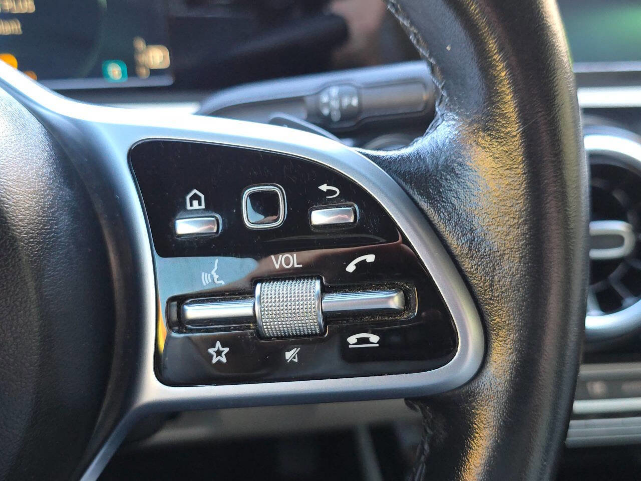 Used 2019 Mercedes-Benz A 220 4MATIC image 22