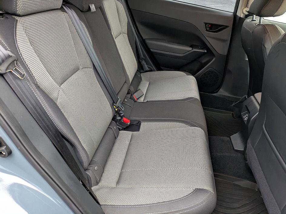 Used 2024 Subaru Crosstrek 2.0i Premium image 29