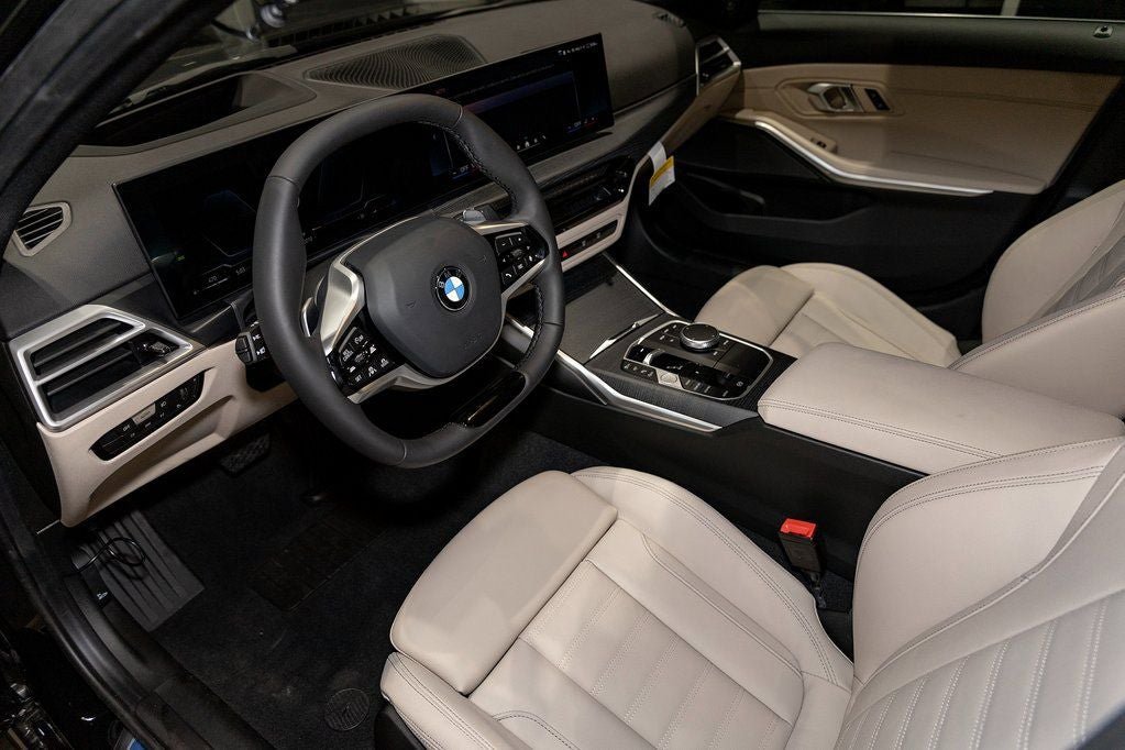 Used 2026 BMW 330i xDrive Sedan w/ Premium Package AWD/4WD image 15