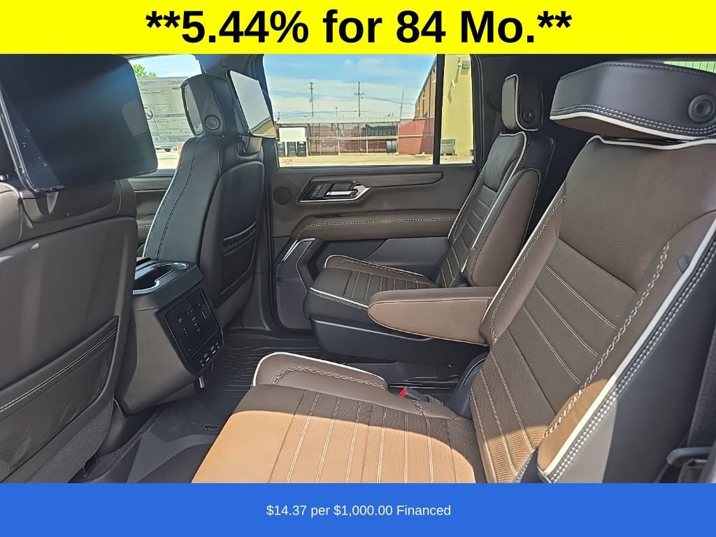 New 2026 GMC Yukon XL Denali Ultimate w/ LPO, Floor Liner Package AWD/4WD image 16