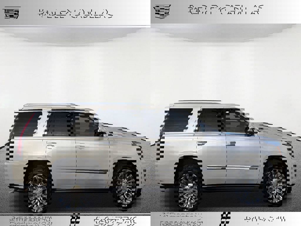 Used 2016 Cadillac Escalade Platinum image 23