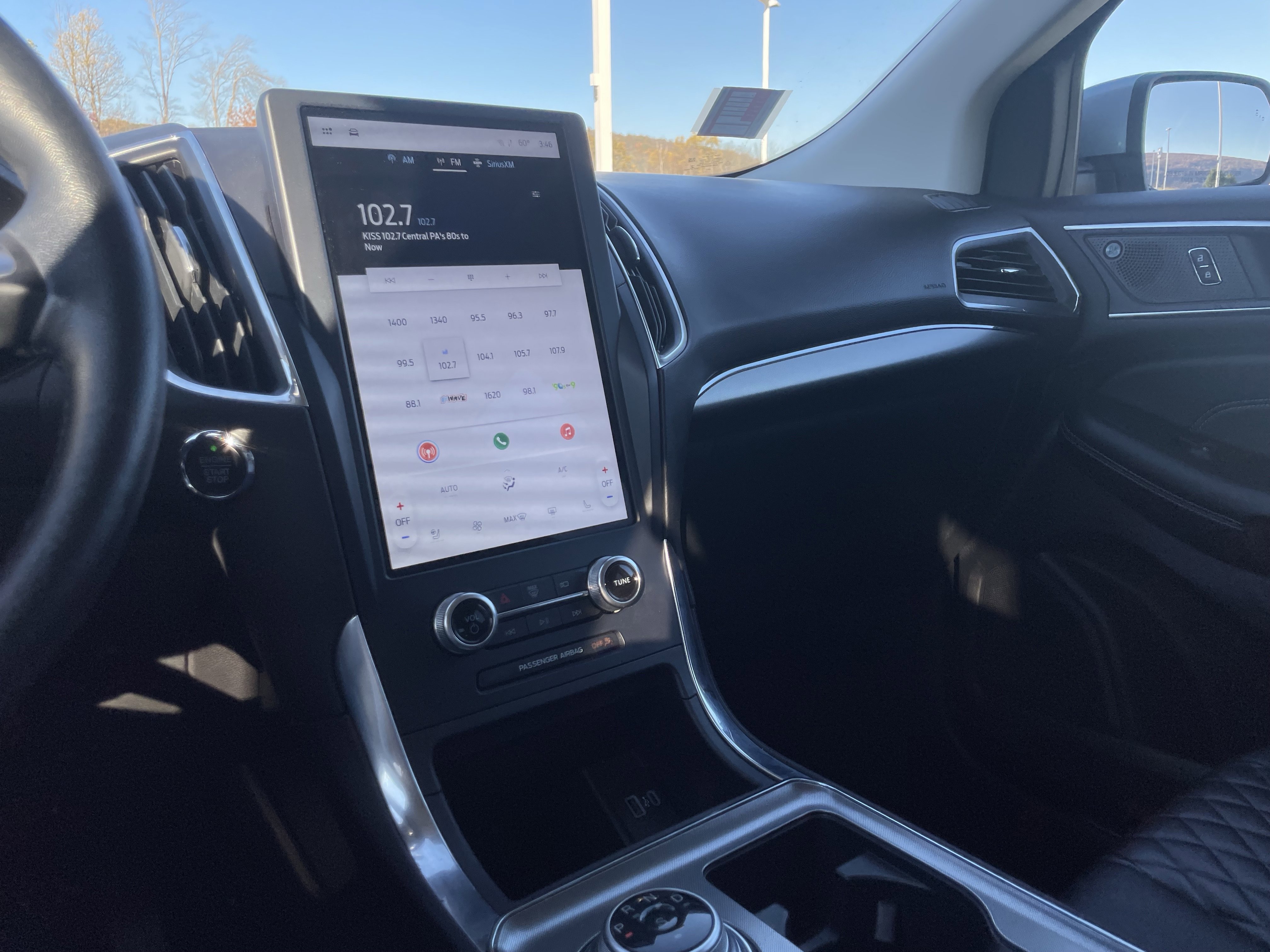 Used 2023 Ford Edge Titanium image 19