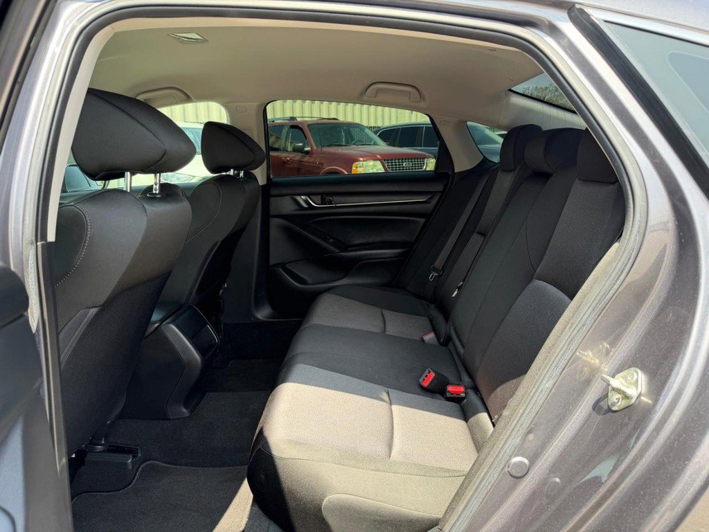 Used 2019 Honda Accord LX image 38