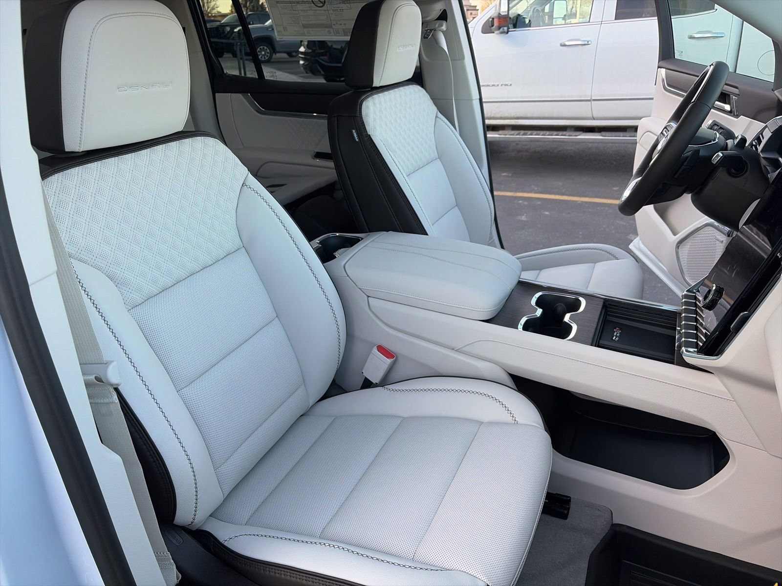 New 2026 GMC Acadia Denali w/ Super Cruise Package AWD/4WD image 28