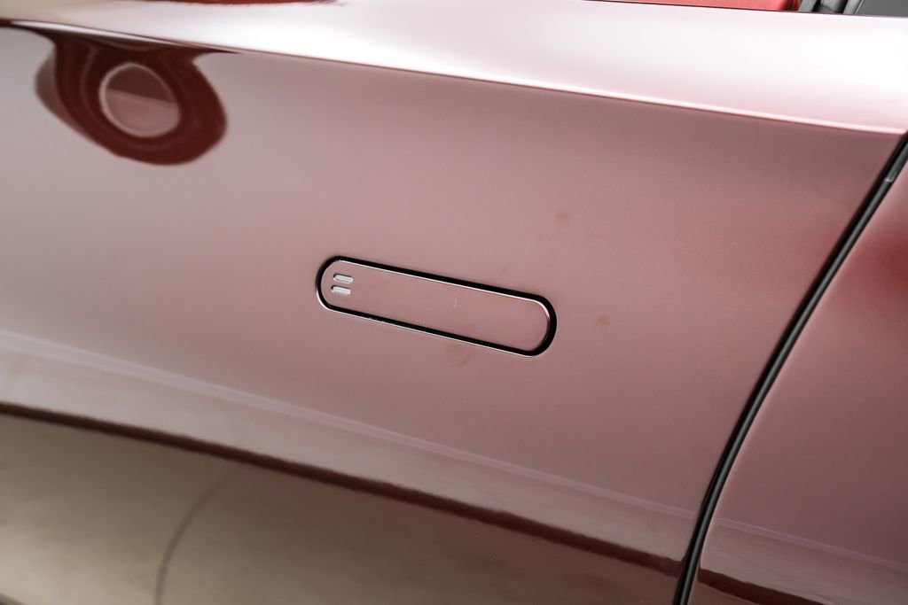 Used 2022 Aston Martin DBX AWD/4WD image 46